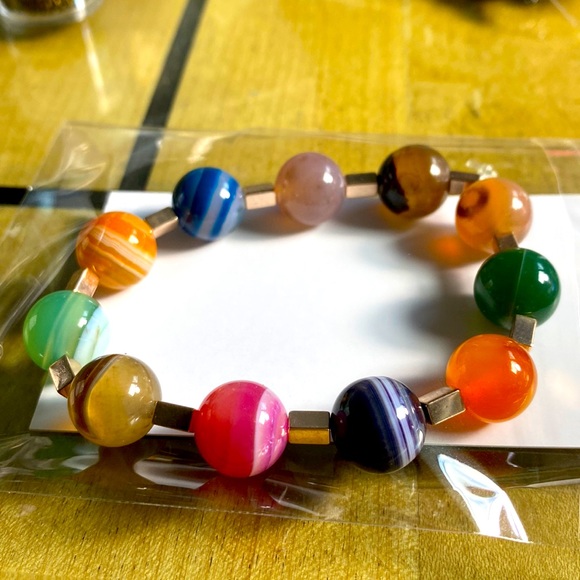 Genuine gemstone bracelet - Picture 1 of 1